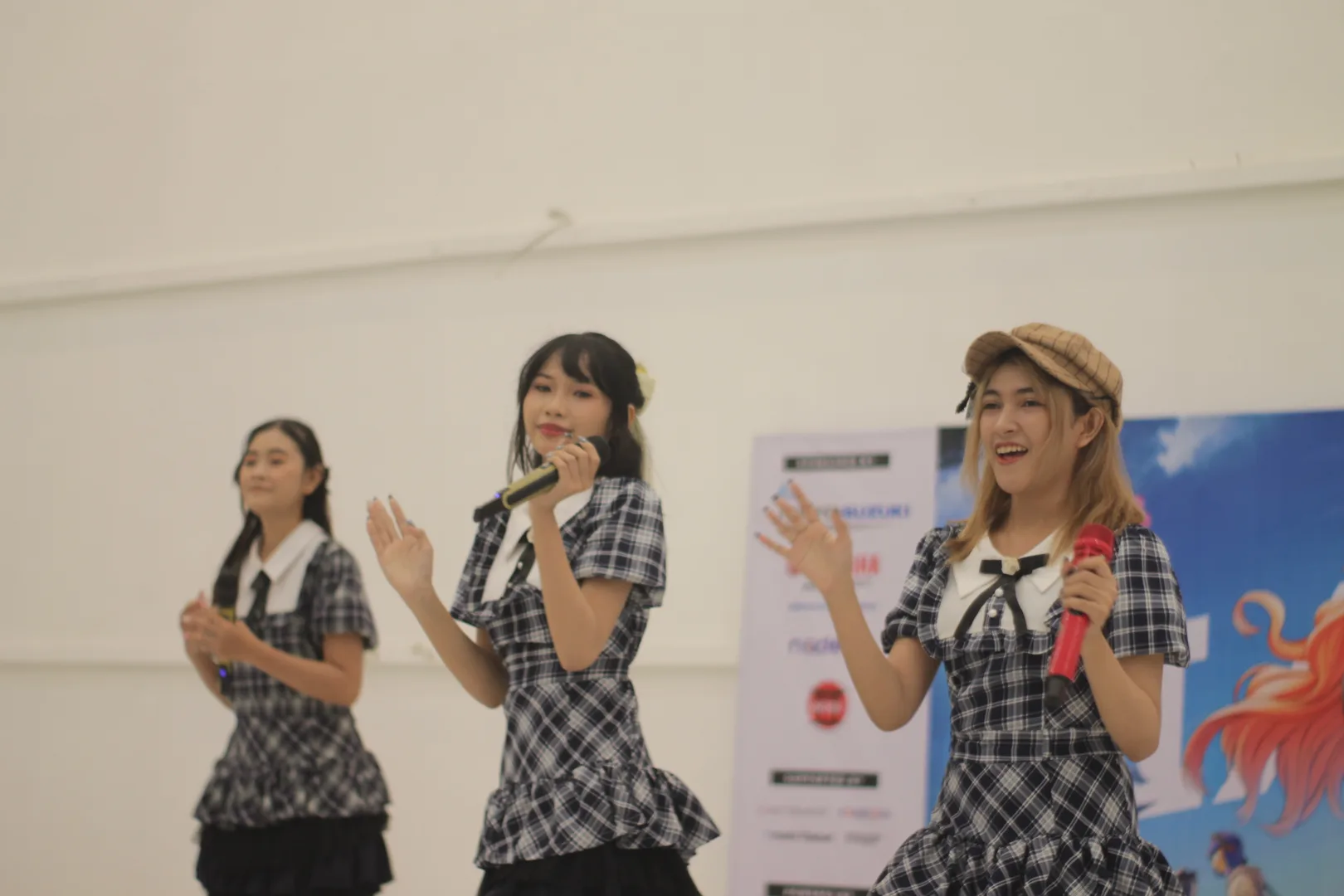 HANAKAMI 13